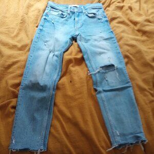 Zara distressed crop jean